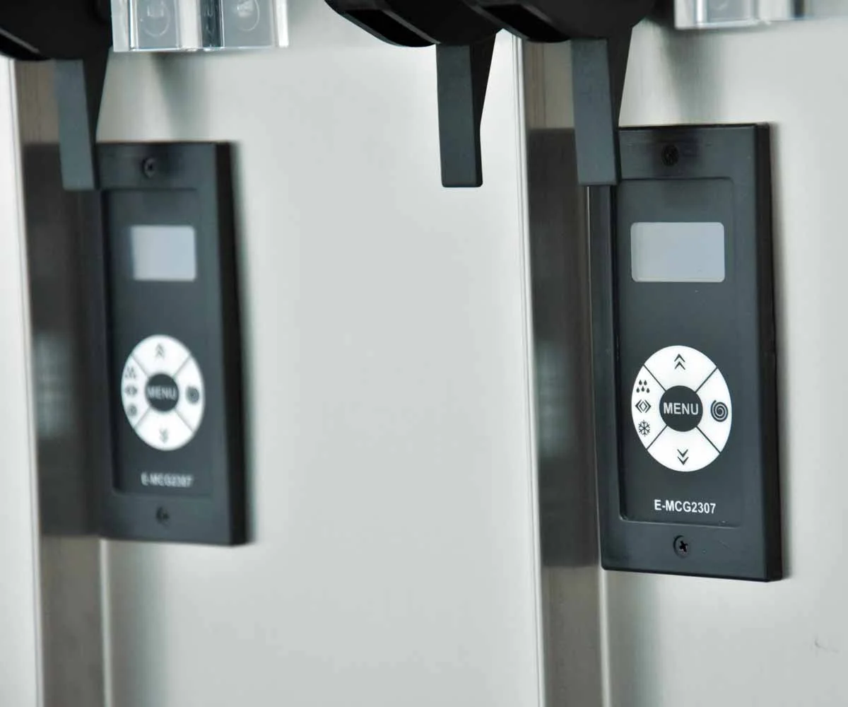 First Class II Slush Maschine – GREEN line, schwarz 