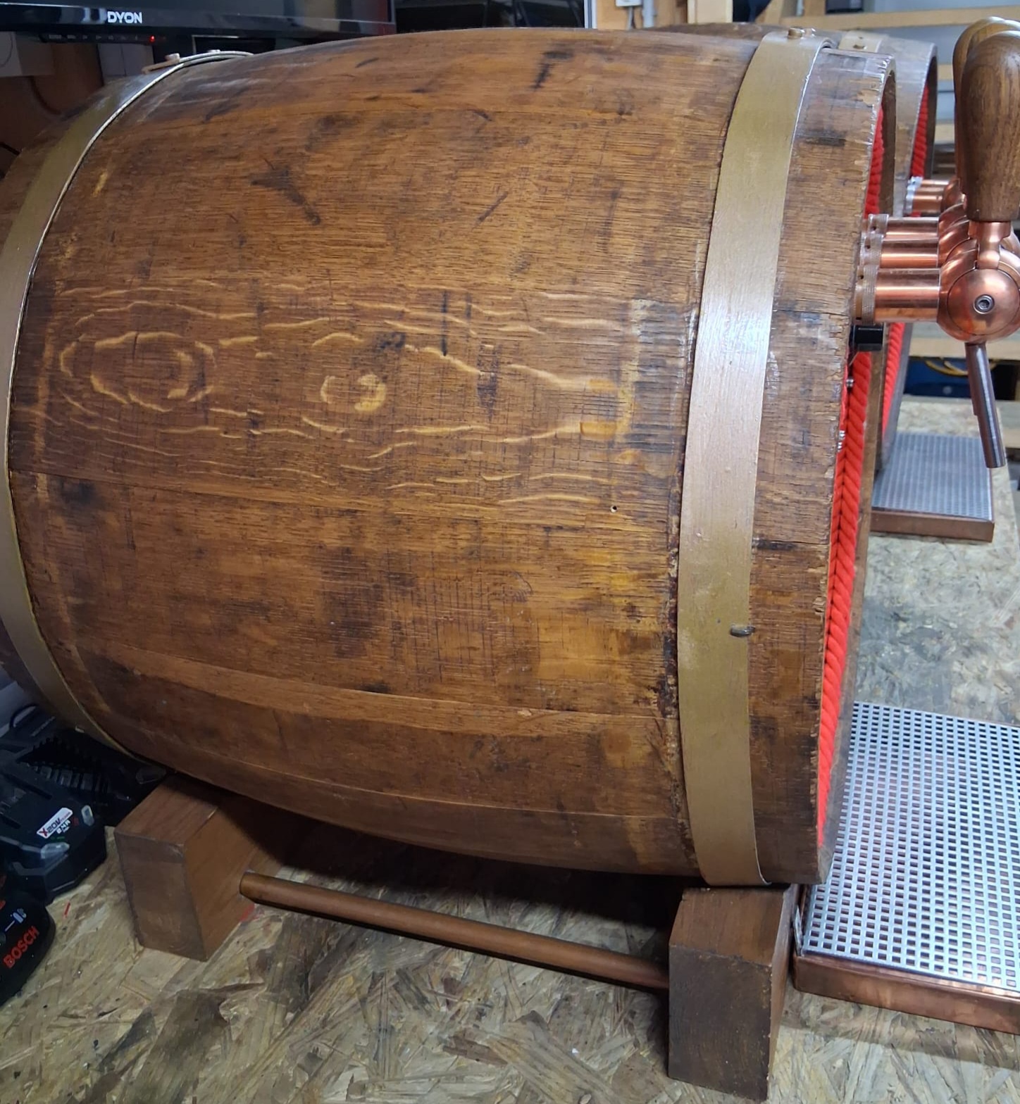 gebr. Heiße Spitze im Holzfass III -Kommissionsverkauf 